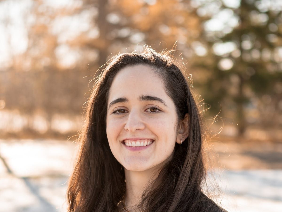 Dr. Isabel Monagas